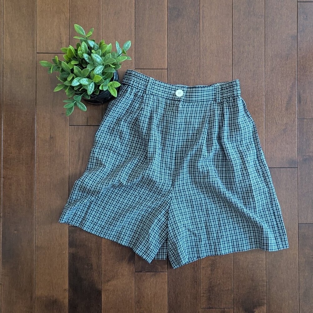DITSY PLAID VINTAGE  BLACK AND WHITE TROUSER SHORTS